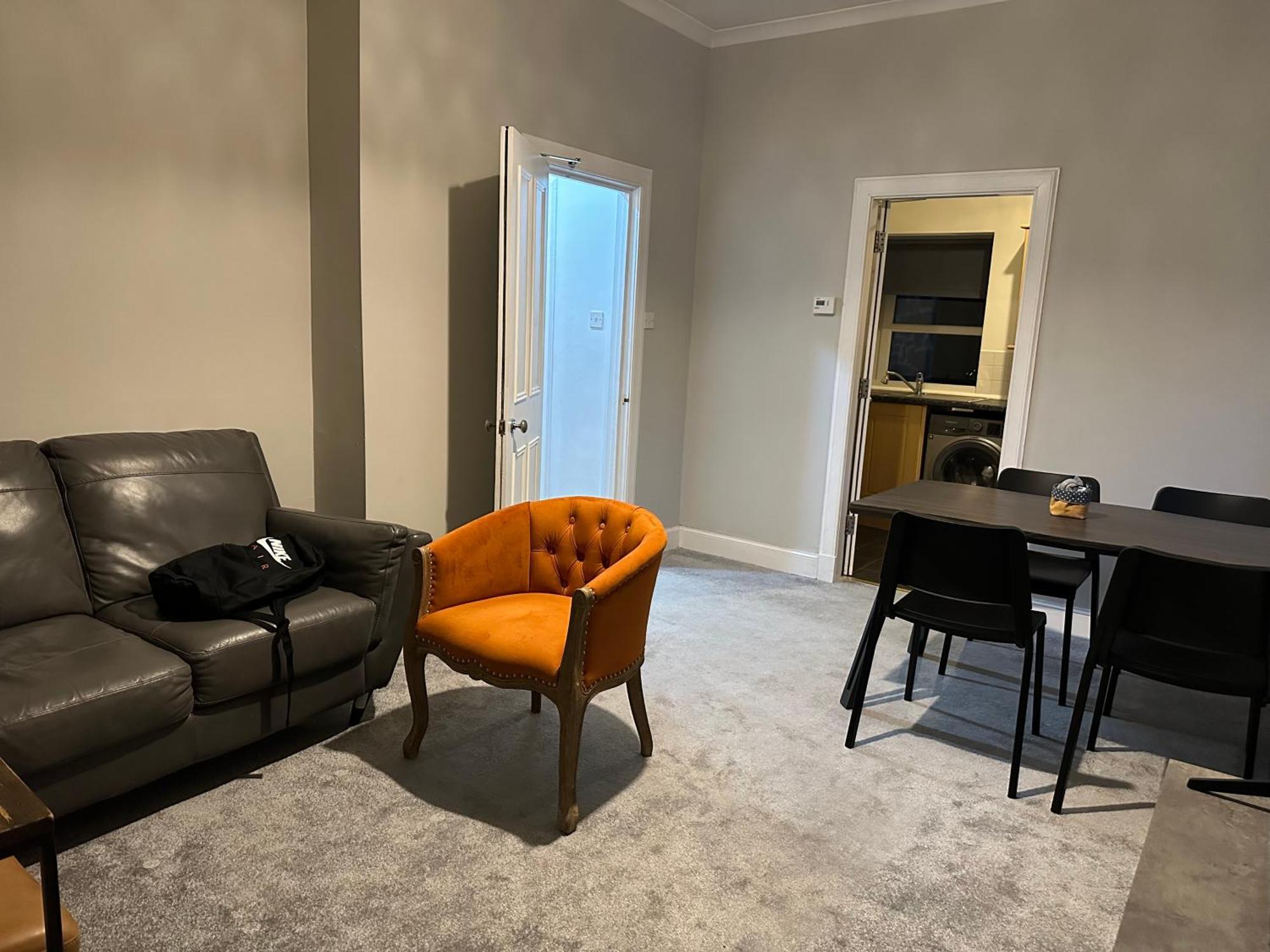 Two Bed Apartment EDI Exteriér fotografie